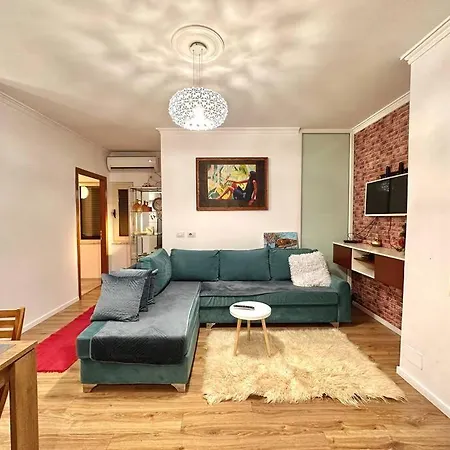 Apartment Family Living Tirana *